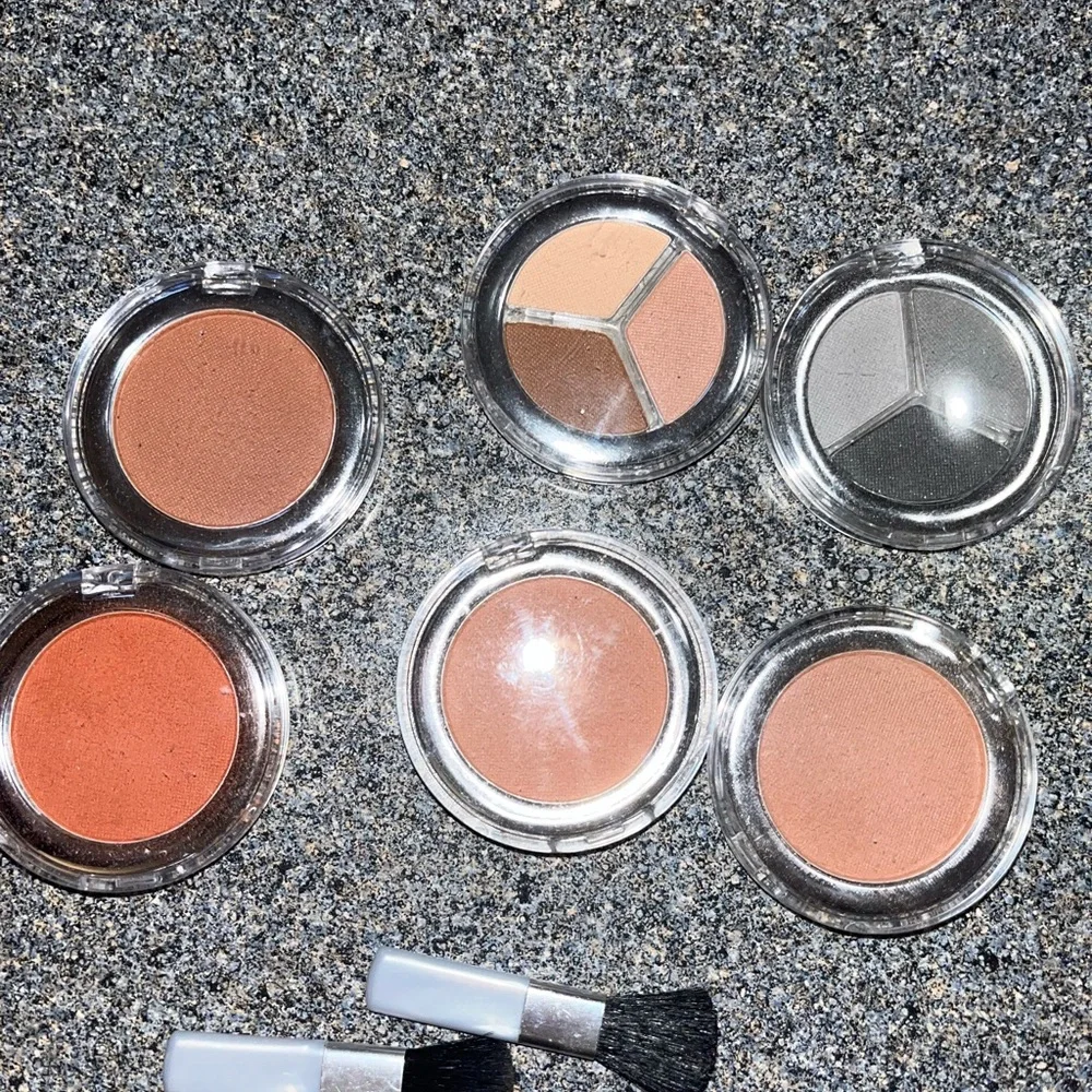 Color Workshop Blush/ Eyeshadow Bundle.  NWOT
